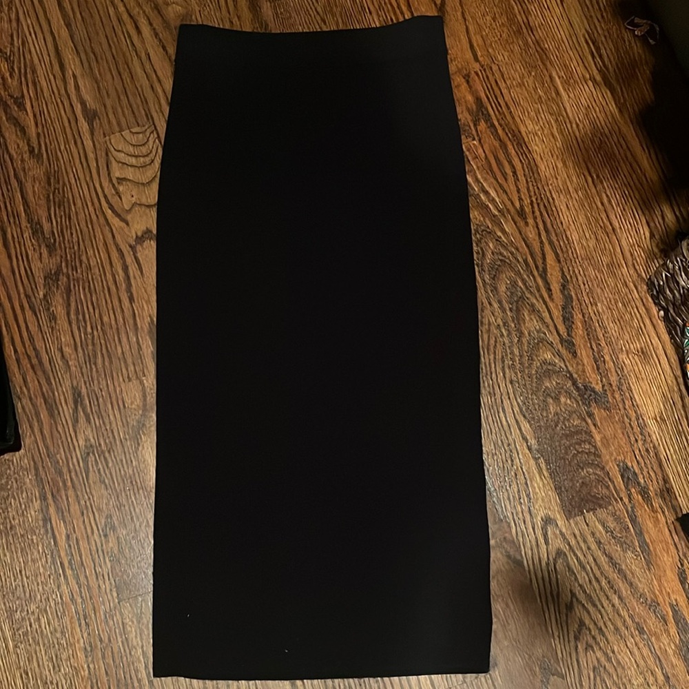 Babaton stretch pencil skirt